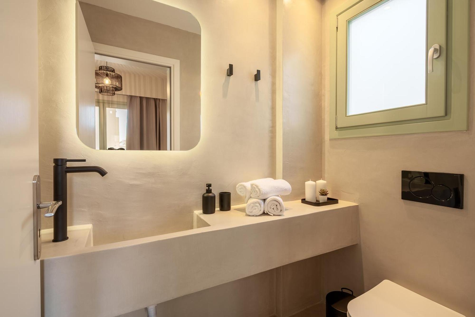 Sugarwhite Suites With Private Not Heated Pool Emporio  Exterior photo